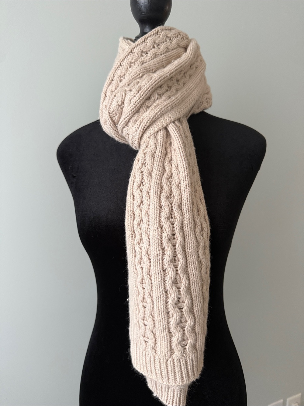 Cream Cable Knit Women's Scarf